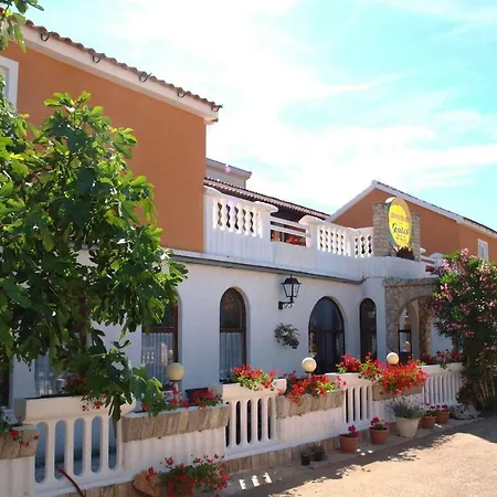 Pansion Galeb Casa de hóspedes Drage